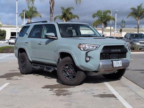 2022 Toyota 4Runner TRD Off Road