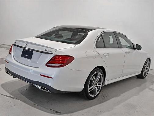 2017 Mercedes-Benz E-Class 4MATIC