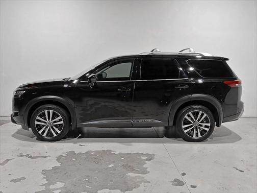 2024 Nissan Pathfinder Platinum 4WD