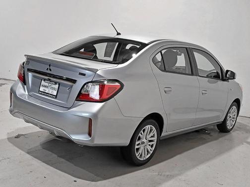 2024 Mitsubishi Mirage G4 LE