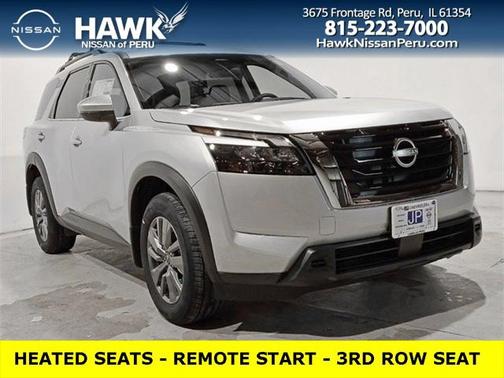 2025 Nissan Pathfinder SV 4WD