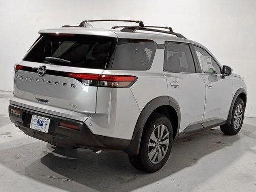 2025 Nissan Pathfinder SV 4WD