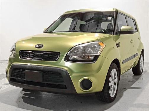 2013 Kia Soul +