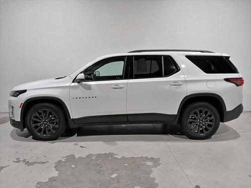 2022 Chevrolet Traverse RS