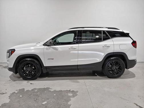 2023 GMC Terrain AWD AT4