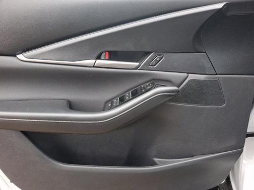 2025 Mazda CX-30 Select