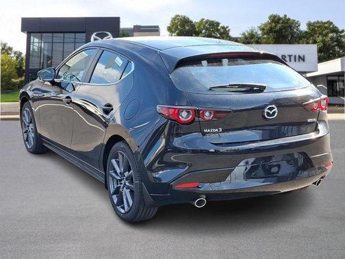 2025 Mazda Mazda3 FWD w/Preferred Package