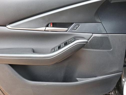 2025 Mazda CX-30 Select