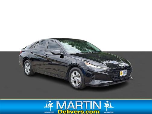 Phantom Black 2021 Hyundai ELANTRA SE
