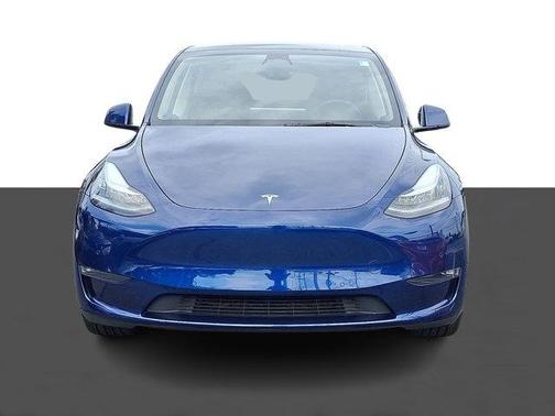 2022 Tesla Model Y Long Range Dual Motor All-Wheel Drive