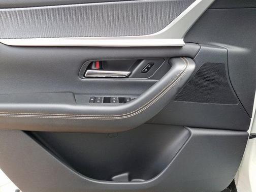 2025 Mazda CX-70 PHEV Premium Plus Package