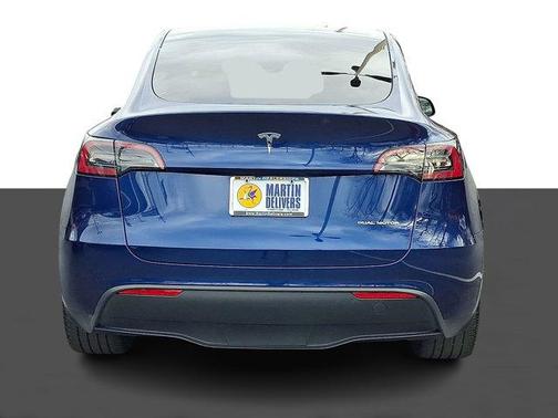 2023 Tesla Model Y Long Range Dual Motor All-Wheel Drive