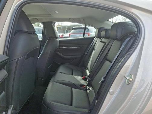 2025 Mazda Mazda3 FWD w/Preferred Package