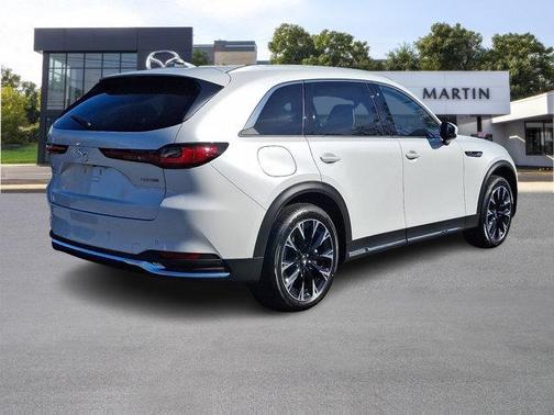 2025 Mazda CX-90 PHEV Premium Plus