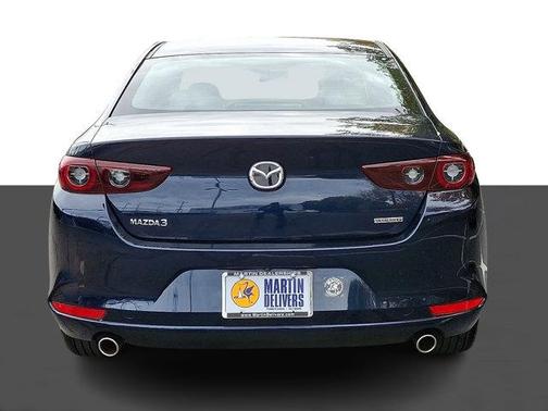 2023 Mazda Mazda3 FWD w/Preferred Package