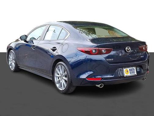 2023 Mazda Mazda3 FWD w/Preferred Package