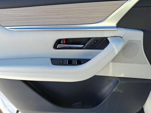 2025 Mazda CX-90 PHEV Base