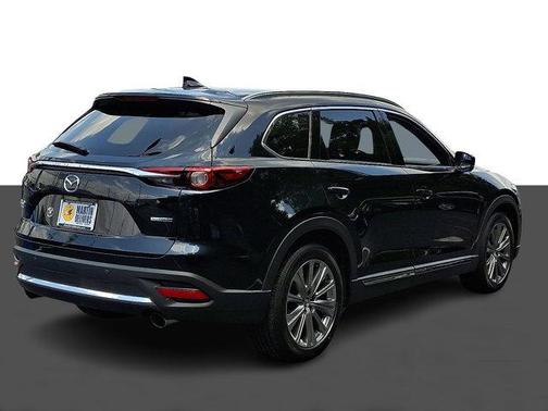 2022 Mazda CX-9 Signature