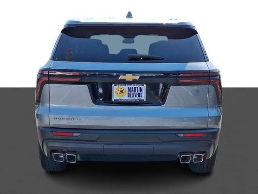 2024 Chevrolet Traverse LS