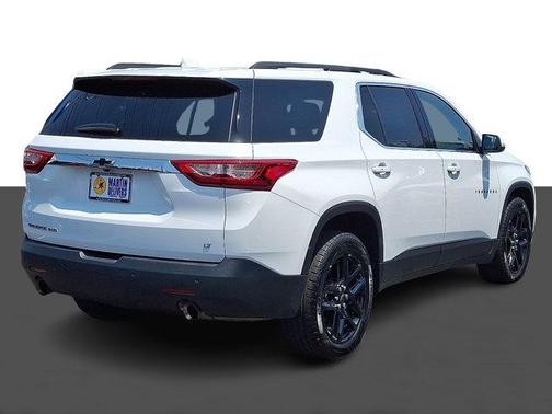 2021 Chevrolet Traverse LT Cloth