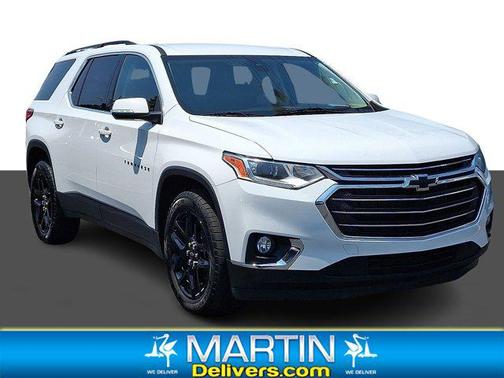 2021 Chevrolet Traverse LT Cloth