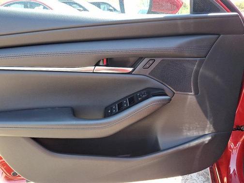 2025 Mazda Mazda3 FWD w/Preferred Package