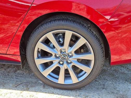2025 Mazda Mazda3 FWD w/Preferred Package