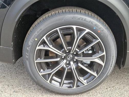 2025 Mazda CX-70 PHEV Premium Plus Package