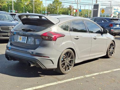 2017 Ford Focus RS Base