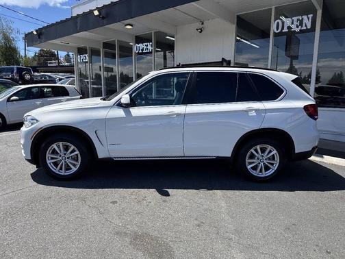 Alpine White 2015 BMW X5 sDrive35i
