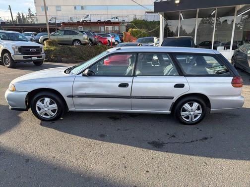 1999 Subaru Legacy Base