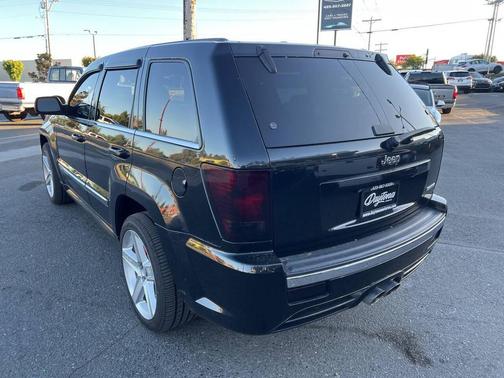 2010 Jeep Grand Cherokee SRT8