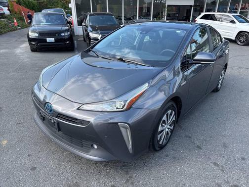 2020 Toyota Prius LE