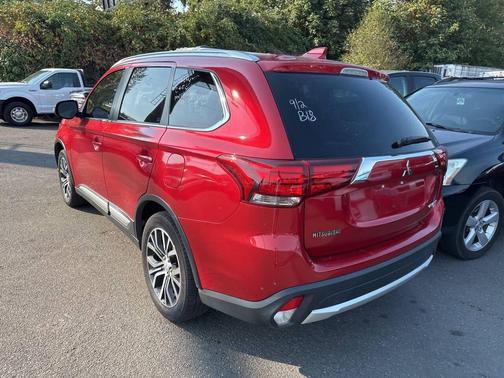 2018 Mitsubishi Outlander SEL