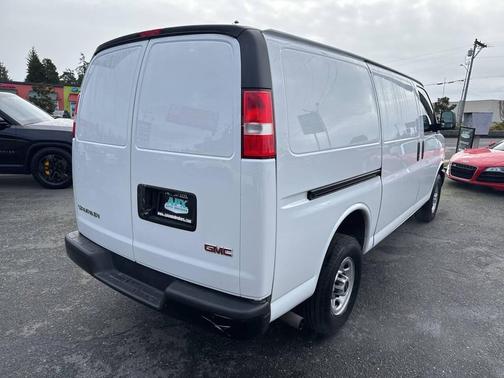 2023 GMC Savana 2500 Work Van