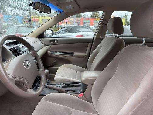 2006 Toyota Camry LE