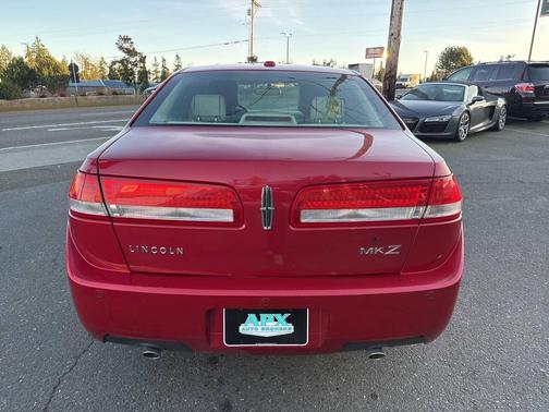 2012 Lincoln MKZ Base