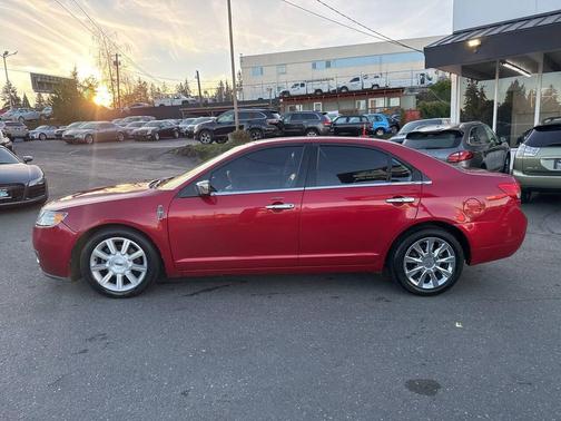 2012 Lincoln MKZ Base