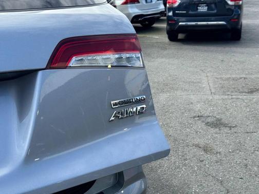 Modern Steel Metallic 2021 Honda Pilot Touring 8-Passenger