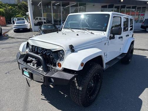 2013 Jeep Wrangler Unlimited Sahara