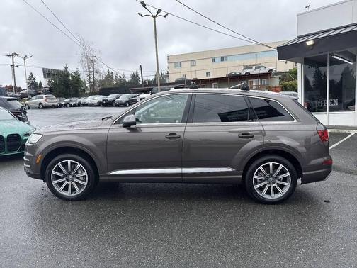 2017 Audi Q7 3.0T Premium