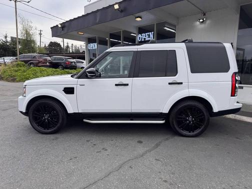 Fuji White 2016 Land Rover LR4 Base