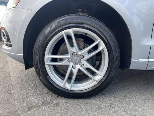 2016 Audi Q5 2.0T Premium Plus