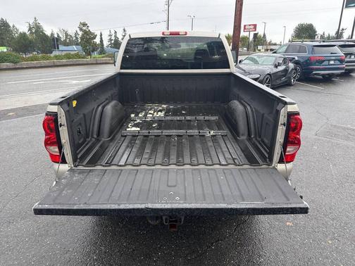 2006 Chevrolet Silverado 2500 LS H/D Extended Cab