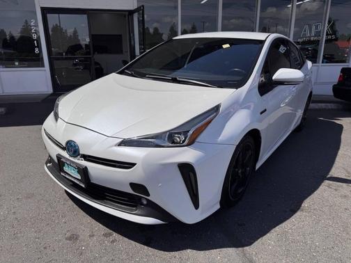 Wind Chill Pearl 2021 Toyota Prius XLE