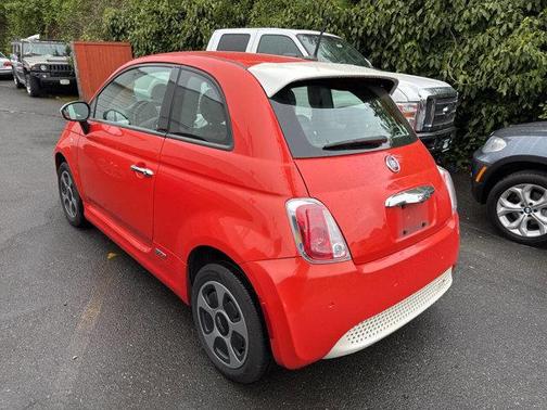 2014 FIAT 500e Battery Electric