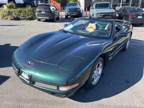 2000 Chevrolet Corvette Base