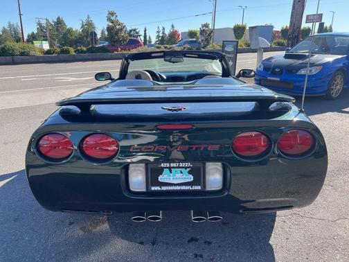 2000 Chevrolet Corvette Base