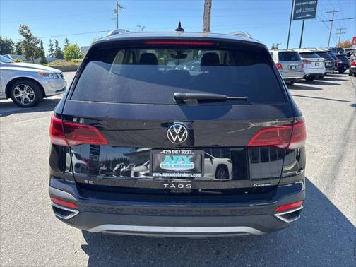 2022 Volkswagen Taos 1.5T SE