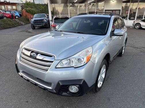 2013 Subaru Outback 2.5i Premium